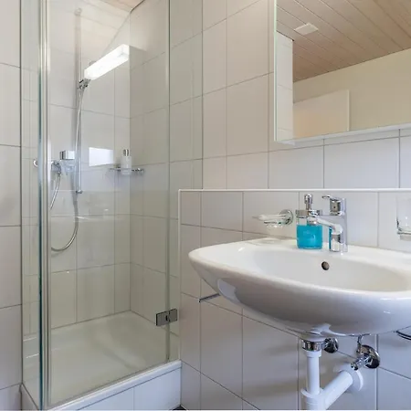 Apartamento Minze Entrelagos